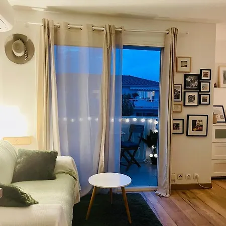 Cosy Avec Terrasse Et Garage Saint-laurent Du Limitrophe *
